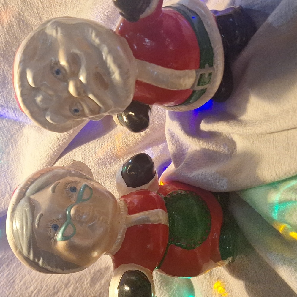 VINTAGE Ceramic Mr and Mrs Claus